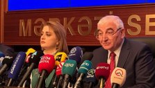 Председатель ЦИК Азербайджана объявил избирательные участки открытыми